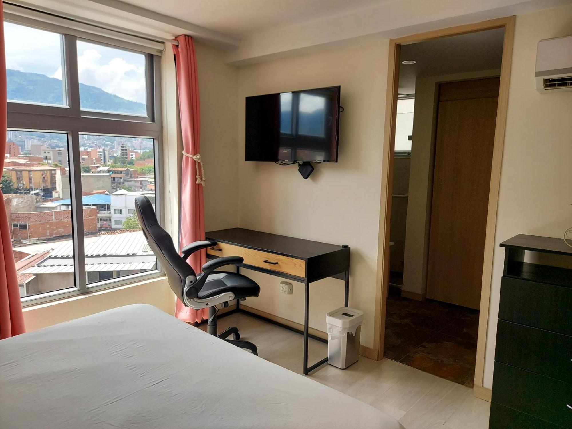 San Peter Apartments Меделин Екстериор снимка